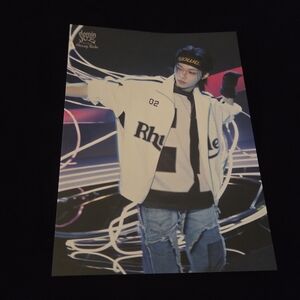 Stray Kids Felix OFFICIAL Dominate Japan Large Photo Card